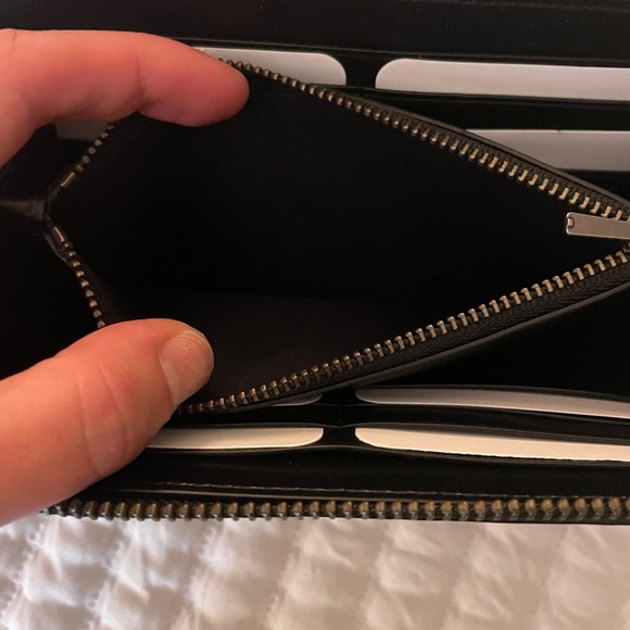 Coach Wallet - Picture 9 of 10